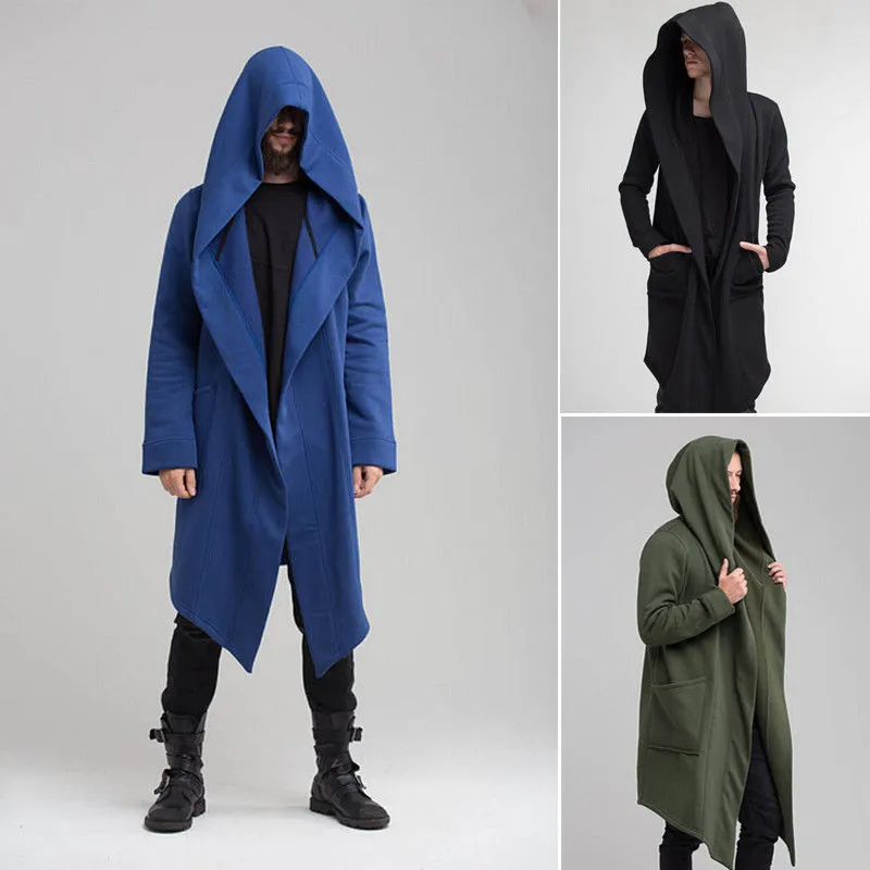 Chaqueta con capucha tipo hipe estilo trench
