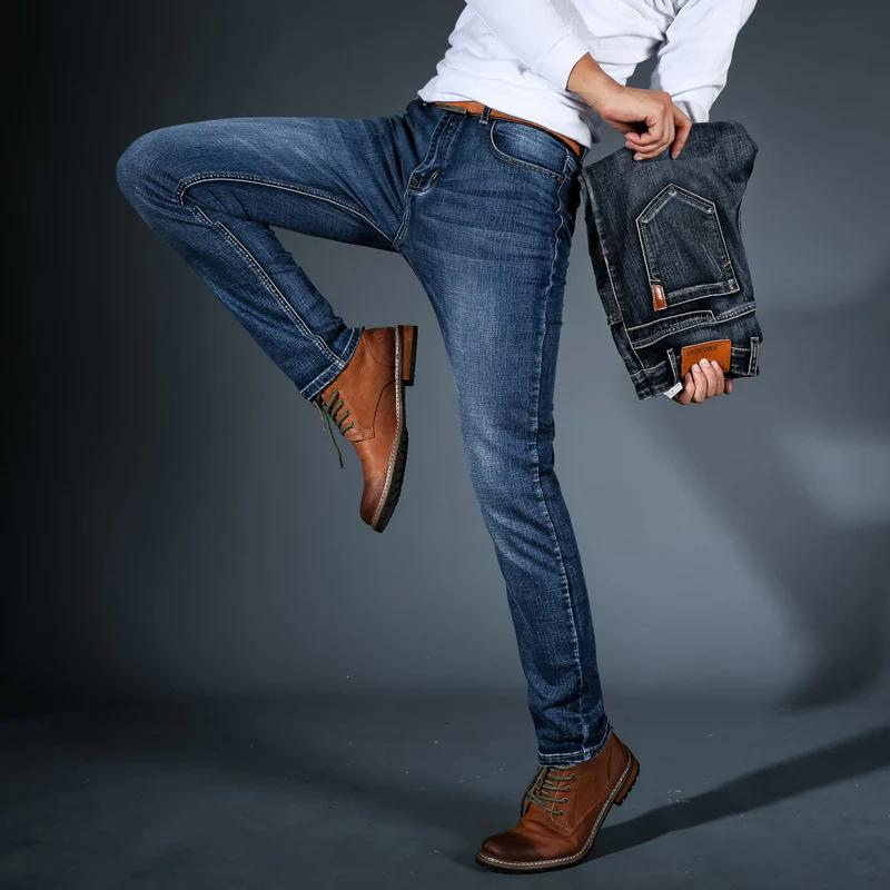 Jeans ajustados de mezclilla extensible para cruceros