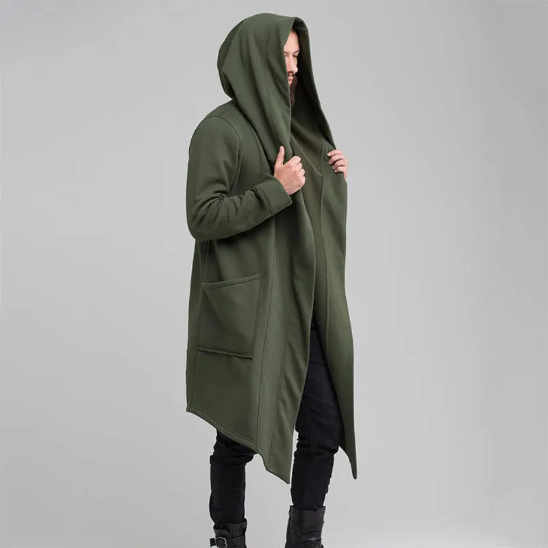 Chaqueta con capucha tipo hipe estilo trench