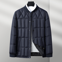 Chaqueta con Monograma Shelby de Plumas