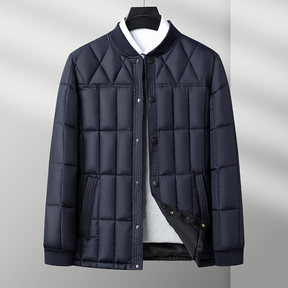 Chaqueta con Monograma Shelby de Plumas