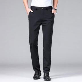 Pantalones de corte ajustado Brooks